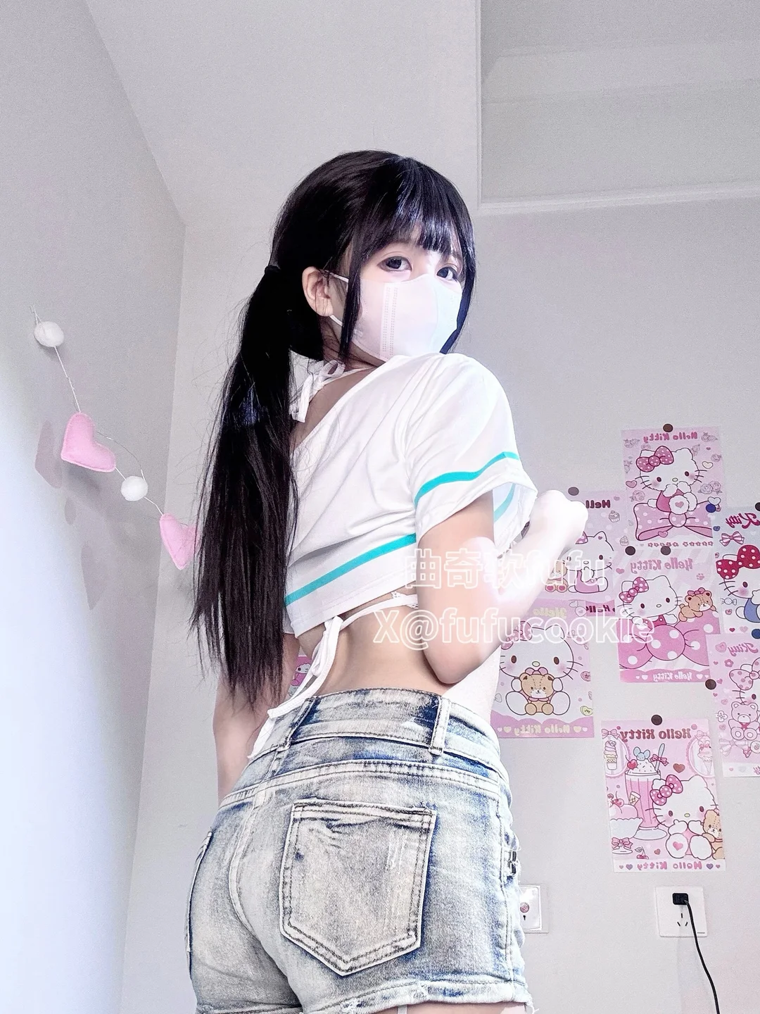 曲奇软fufu - No.004 短T牛仔裤 [53P,2V-119MB] tg@simisebaisi 【丝足阁】052.webp